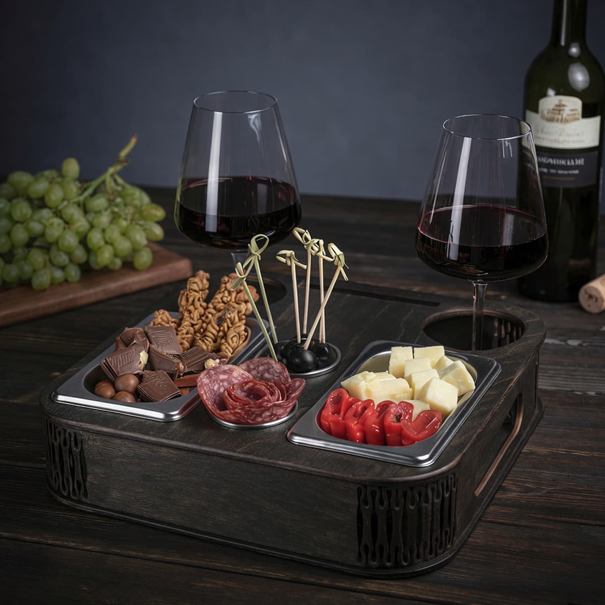 Поднос для папитков и закусок Черная Нерж
